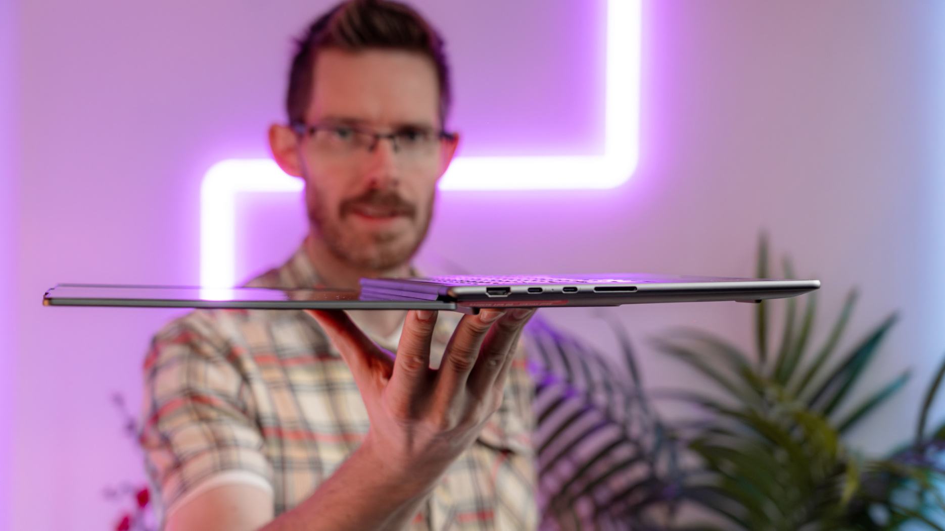 Chránené heslom: Lenovo Yoga Pro 7: AI, výkon a výdrž v jednom (RECENZIA)